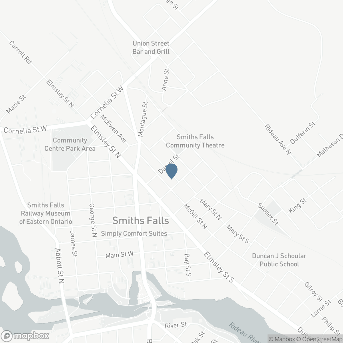 9-11 OGDEN AVENUE, Smiths Falls, Ontario K7A 2L5